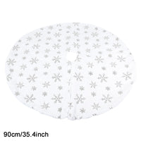 Tapis pour sapin de noël. Décoration pour déposer les cadeaux