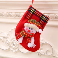 Chaussettes de Noël à accrocher à la cheminée