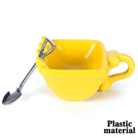 Tasse de café originale avec godet de tractopelle et cuillère en forme de pelle