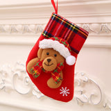 Chaussettes de Noël à accrocher à la cheminée