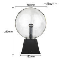 Lampe plasma, globe magique avec éclairs attirés par la main. Sphère lumière plasma