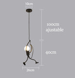 Luminaire design LED, bonhomme qui escalade, plafonnier original et moderne en métal
