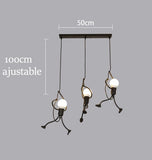 Luminaire design LED, bonhomme qui escalade, plafonnier original et moderne en métal