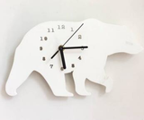 Horloge en bois en forme d'ours, nuage, couronne, flamant, ananas, lapin