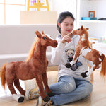 Peluche cheval pour les fans d'équitation. 30 à 90cm