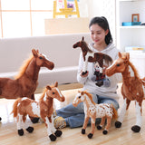 Peluche cheval pour les fans d'équitation. 30 à 90cm