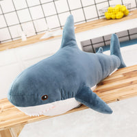 Peluche requin géant. Coussin 45 à 140 cm