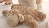 Peluche mouton, coussin ou doudou blanc et marron