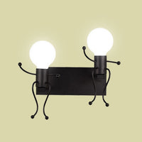 Luminaire design balançoire LED, applique murale originale et moderne, bonhomme minimaliste