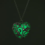Collier avec pendentif lumineux dans le noir, lune, cœur, chouette, patte de chien