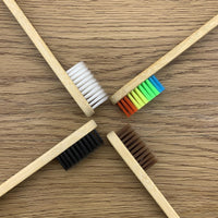 Brosses à dent naturelles et écologiques en bambou pour enfants et adultes