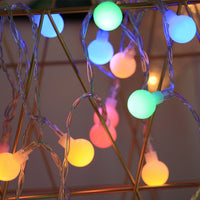 Guirlande lumineuse avec flocons de neige ou points lumineux