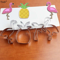 4 Emportes pièces en forme de flamants roses, cocotier palmier, ananas