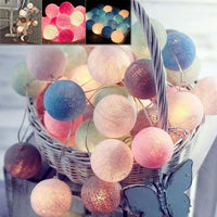 Guirlande de boules lumineuses LED (1.5 et 3 m - plusieurs coloris)