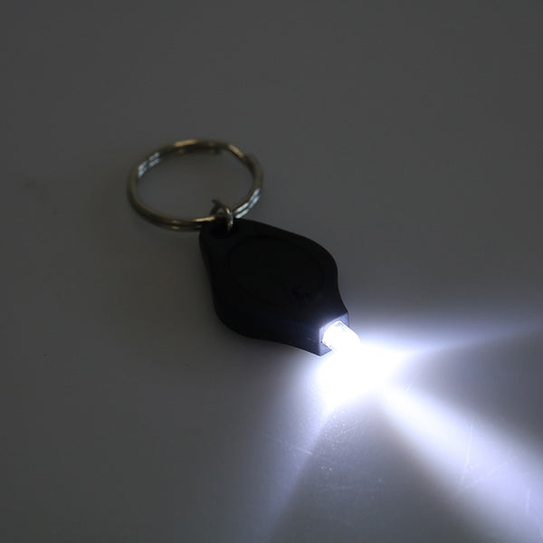 Mini Lampe De Poche Led Porte Clé Rose Petite 3Cm Légère 12G, Piles  Incluses